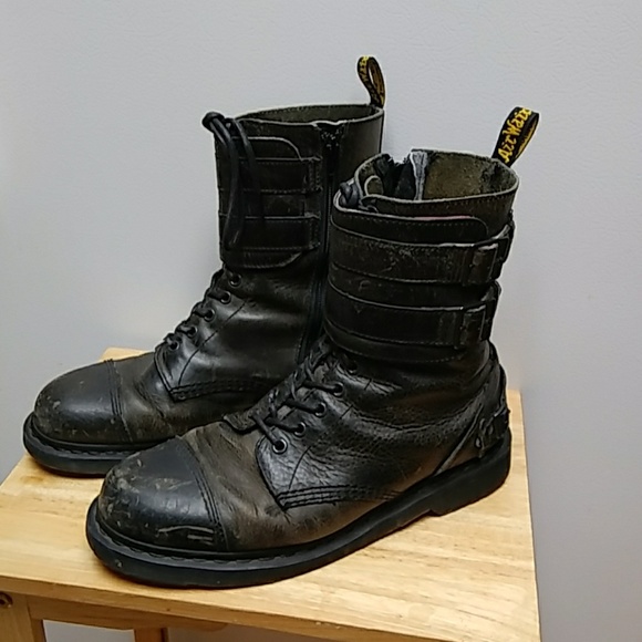 Second hand mens boots Clearance